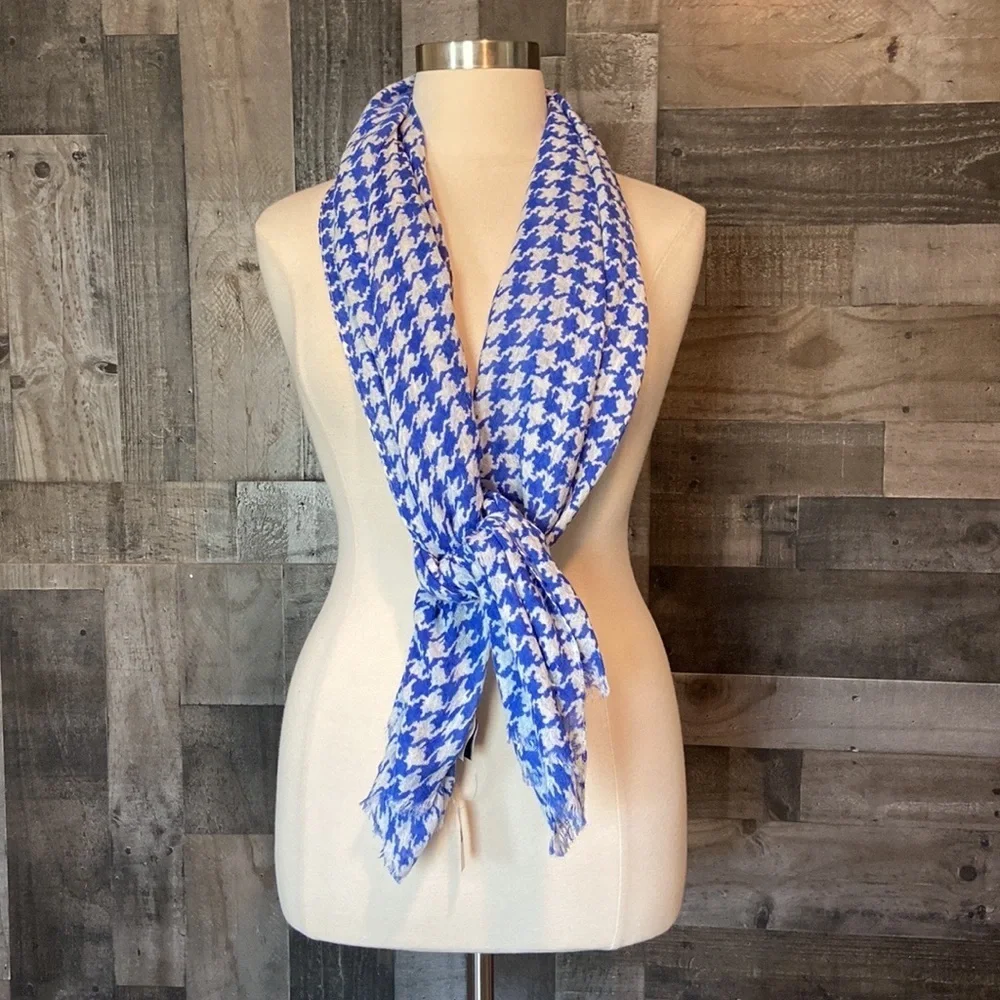 NWT! GAP blue white Houndstooth scarf coastal cowgirl resortwear quiet luxury